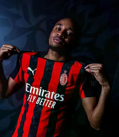 夏季转会窗标王恩昆库表现低迷，米兰锋线困境愈发严峻_比赛_阿莱格里_射手